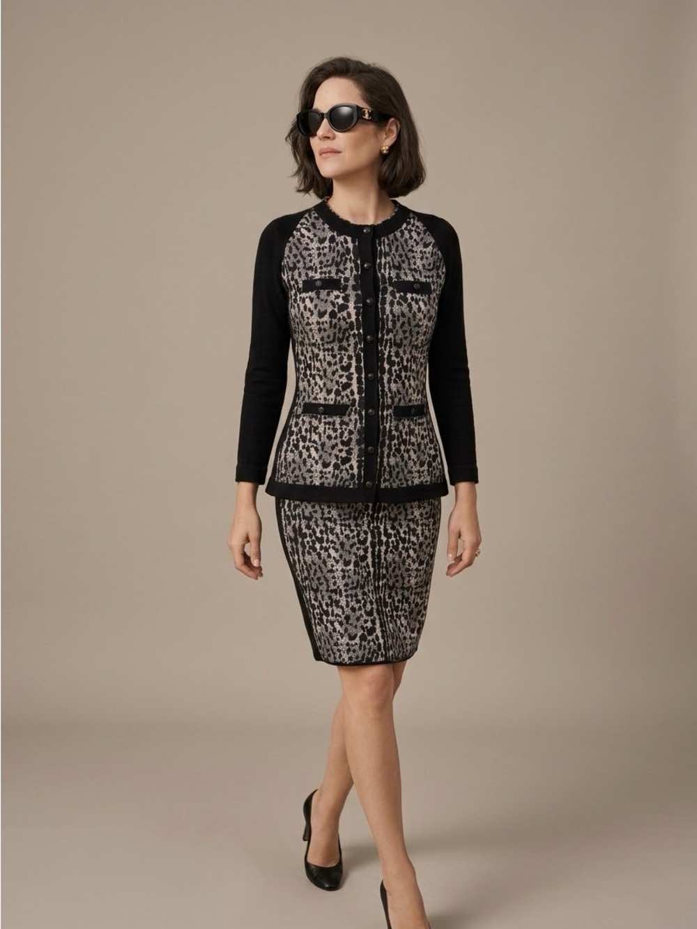 Italian Cheetah Print Wool Blend Cardigan Pencil Skirt Set - Small, 2-Piece 🐆